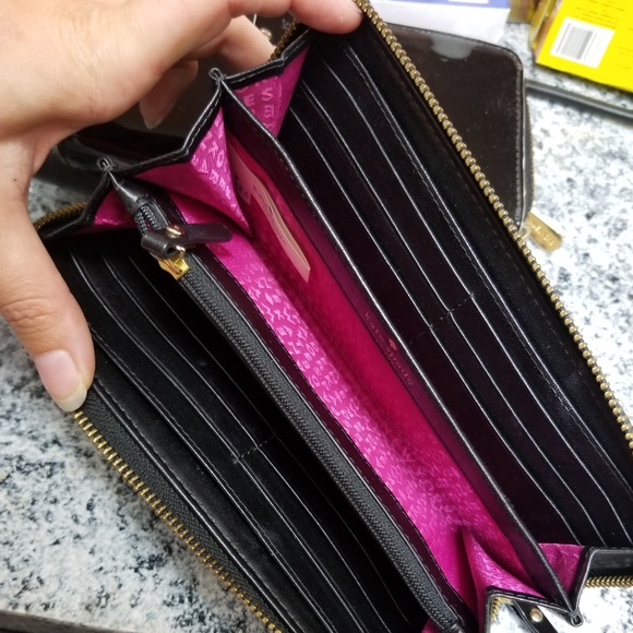 Kate Spade wallet - Picture 2 of 3